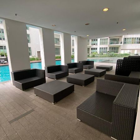 Skypool Kl Free Infinity Pool Over Kuala Lumpur Buitenkant foto